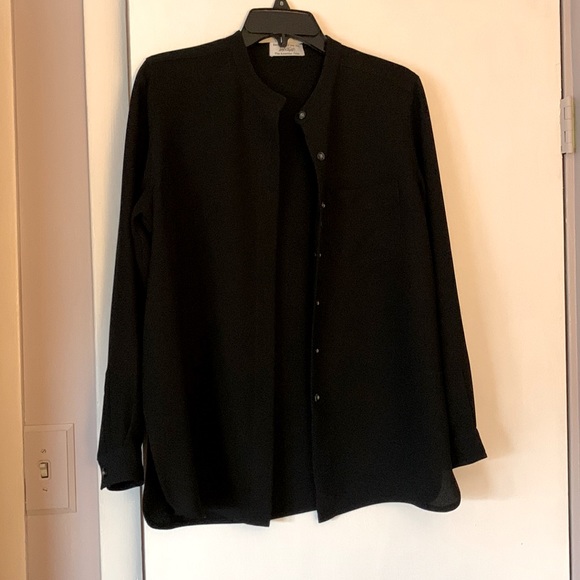 Lord $Taylor Top - Picture 2 of 6